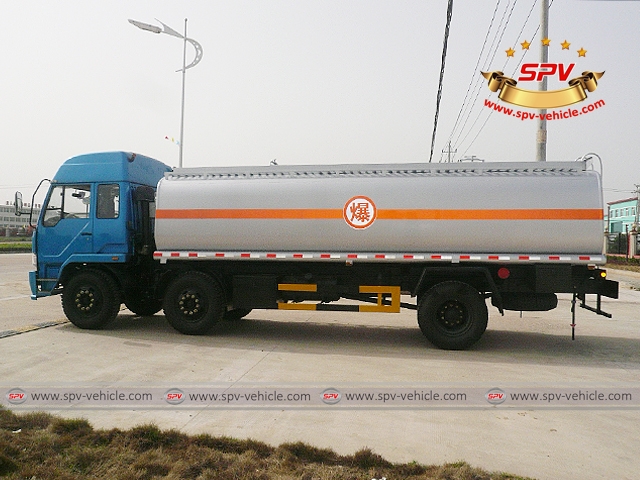 23,000 Litres (6,100 Gallons) Diesel Oil Tank Truck-FAW-LS