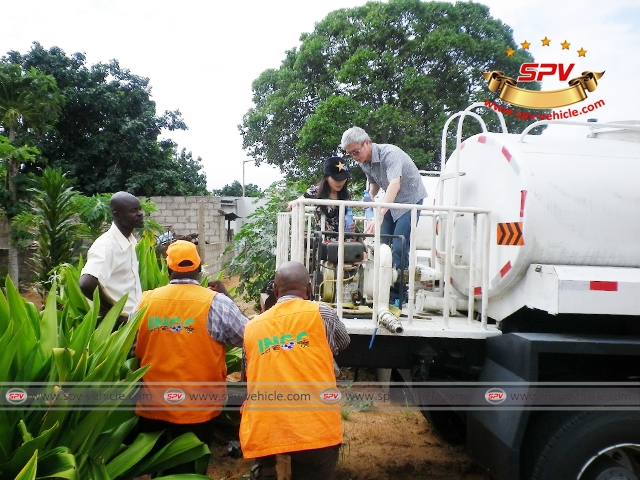 Onsite training in Mozambique for potable tankers, industrial tankers, trucks with cranes, fuel tankers