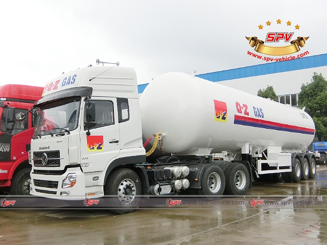 A LPG tank semi-trailer with Dongfeng Kinland tractor head will be shipped to Nigeria today