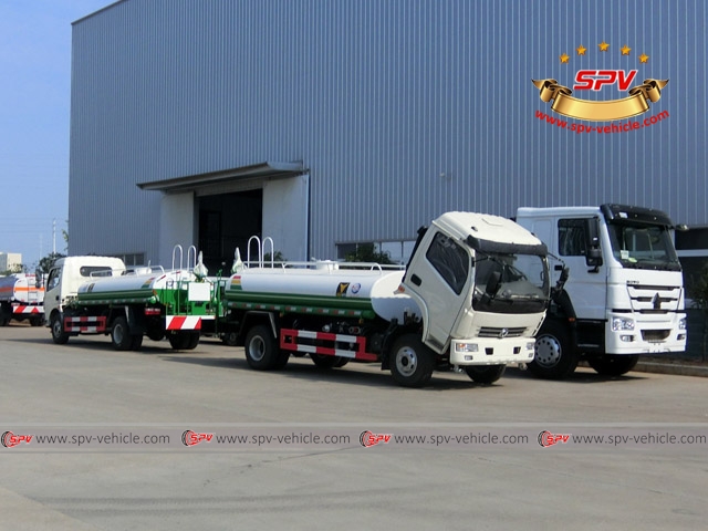 3 units DONGFENG water spray trucks exported to Vietnam