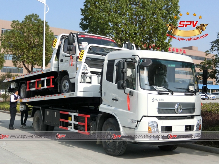 Chinese famous brand Dongfeng road wrecker are on hot sale