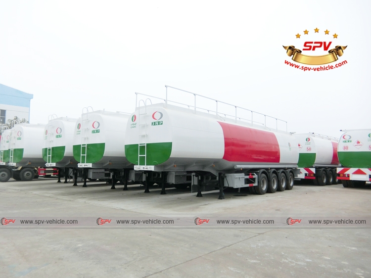 8 units of oil tank semi-trailer(4 axles) are shipping to Sudan on 30th, December.