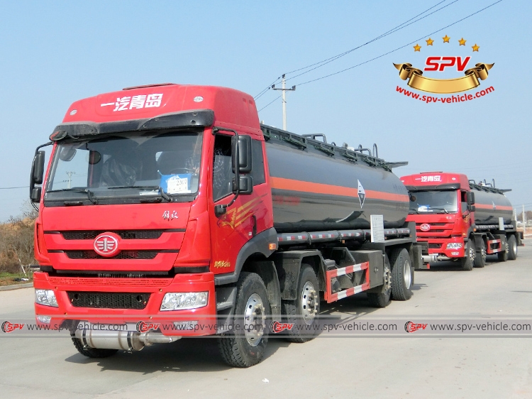 2 units of FAW chemical liquid tanker truck is shipping to Qingdao today
