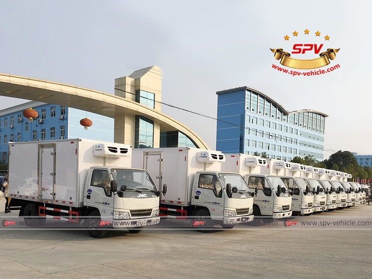 One big sea food company in Guangdong ordered 10 units of JMC refrigerator trucks from SPV.