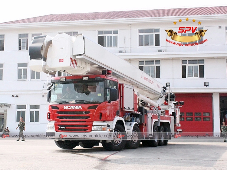 Shanghai imported one unit of SCANIA fire truck with skylift to enhance their fire equipments