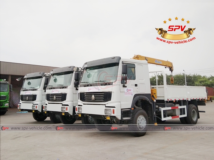 SPV is dispatching 3 units of off-road cargo truck with crane Sintotruk HOWO in July, 2018.