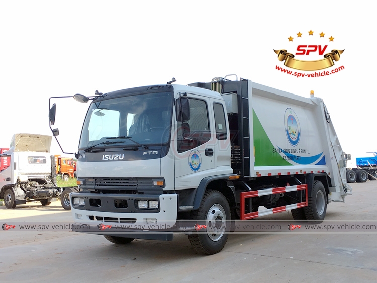 The fourth order from Cape Verde, SPV is shipping 12 CBM garbage compactor truck ISUZU in July, 2018