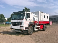 【Jun. 2019】To Papua New Guinea- 4X4 Off-road Fuel & Lube Truck SINOTRUK