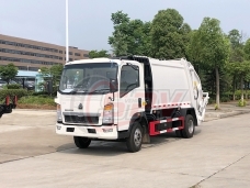 【July, 2019】To Seycelles - Garbage Compactor Truck Sinotruk (6 CBM)