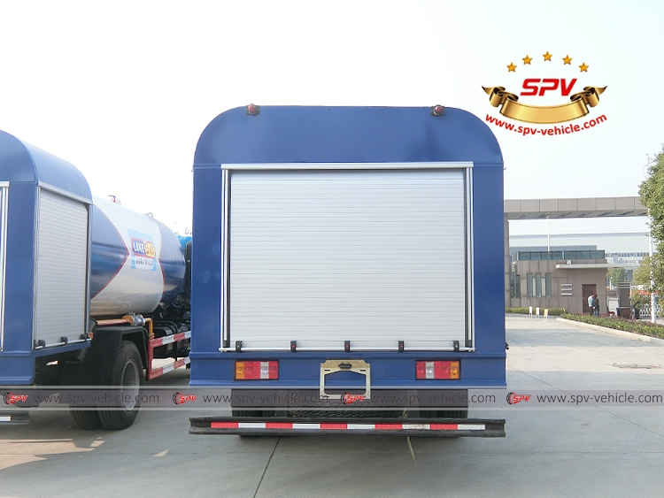 LPG Dispensing Truck HOWO - B