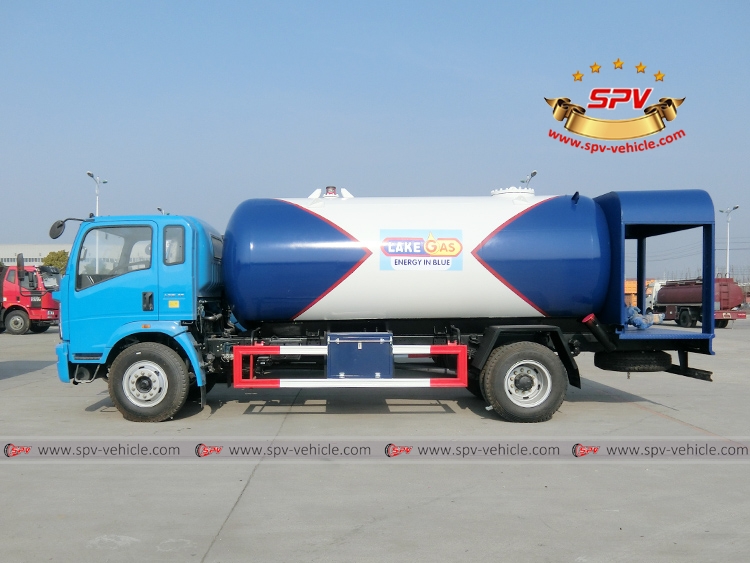 LPG Dispensing Truck HOWO - LS