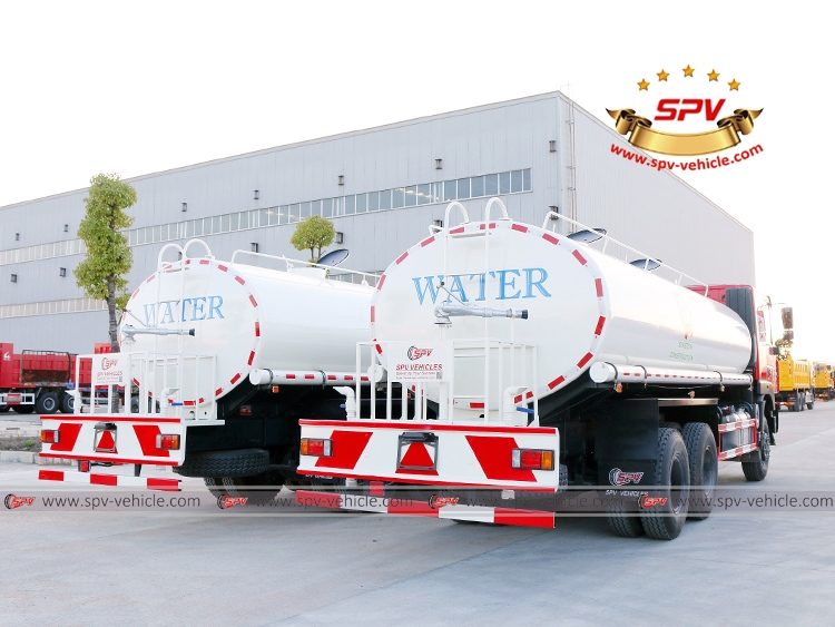 20,000 Litres (5,300 Gallons) Water Spraying Truck IVECO, Watering ...