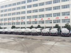 First 50 units of water tanker (10,000liters) shipping out from China to Latin America in Nov.2014